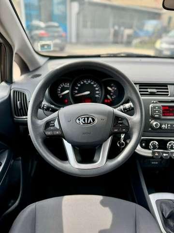 Kia Rio 5p 1.2 LX NEOPATENTATI