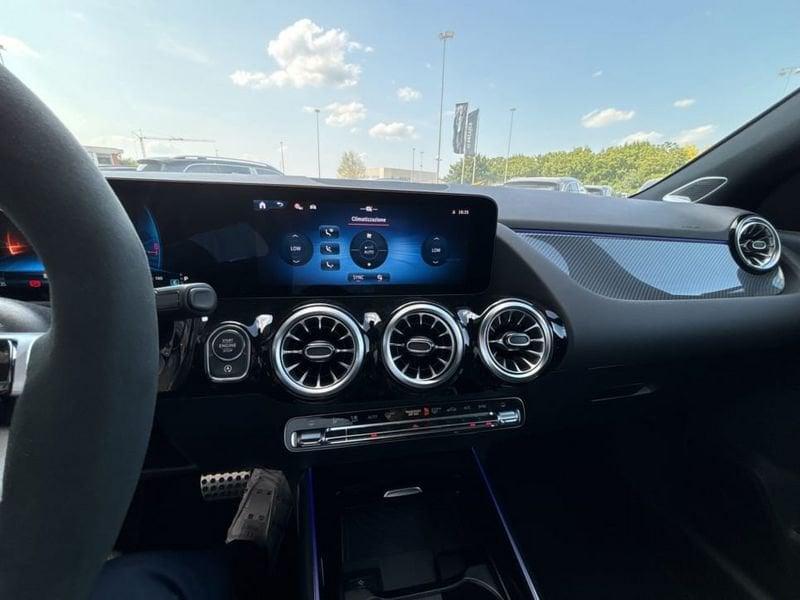 Mercedes-Benz GLA 45 S AMG 4Matic Premium Plus