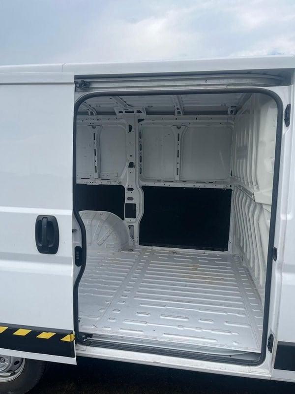 Citroën Jumper 30 BlueHDi 140 S&S PC-TN Furgone