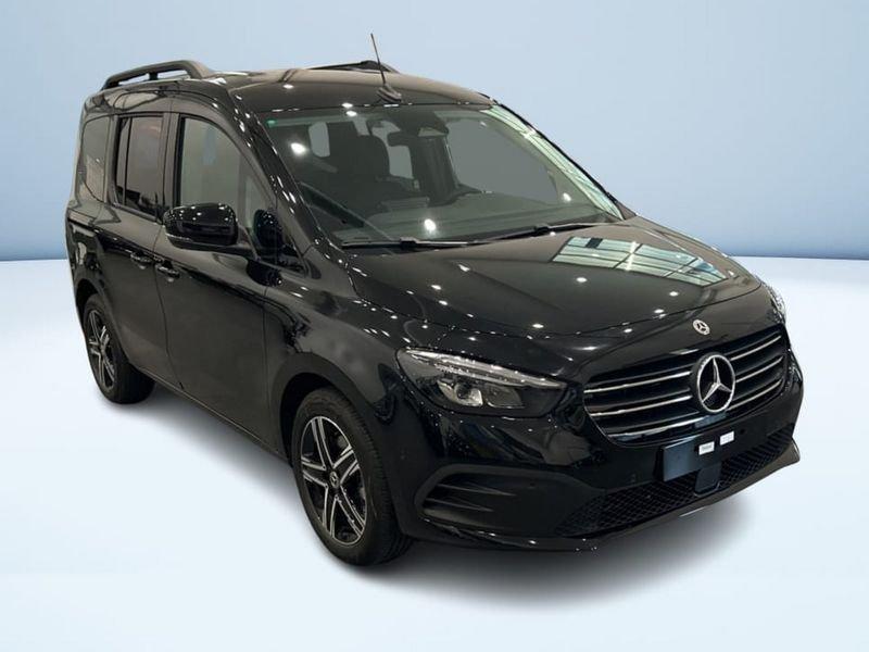 Mercedes-Benz Classe T 180 d AT