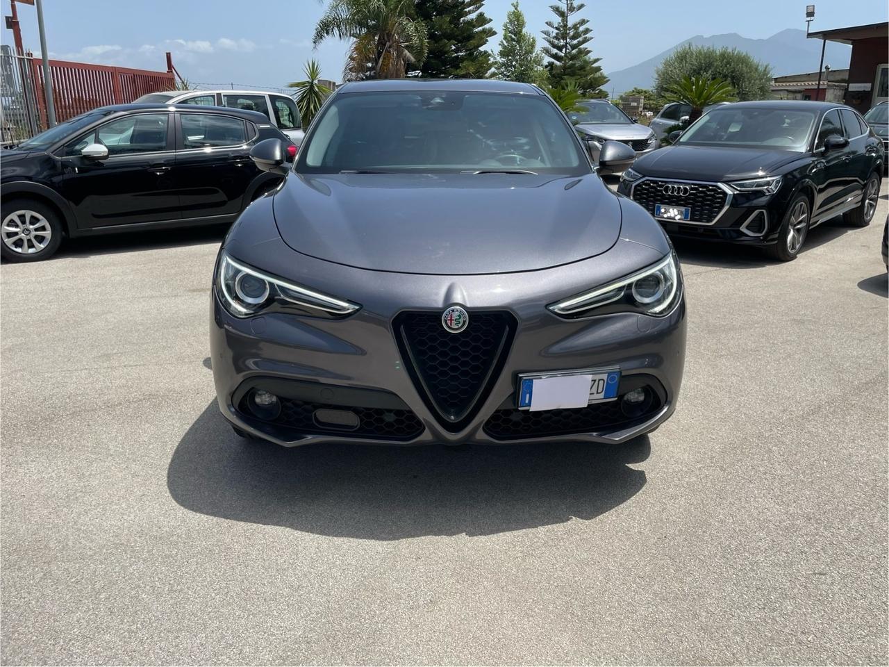 Alfa Romeo Stelvio a*f*f*a*r*e