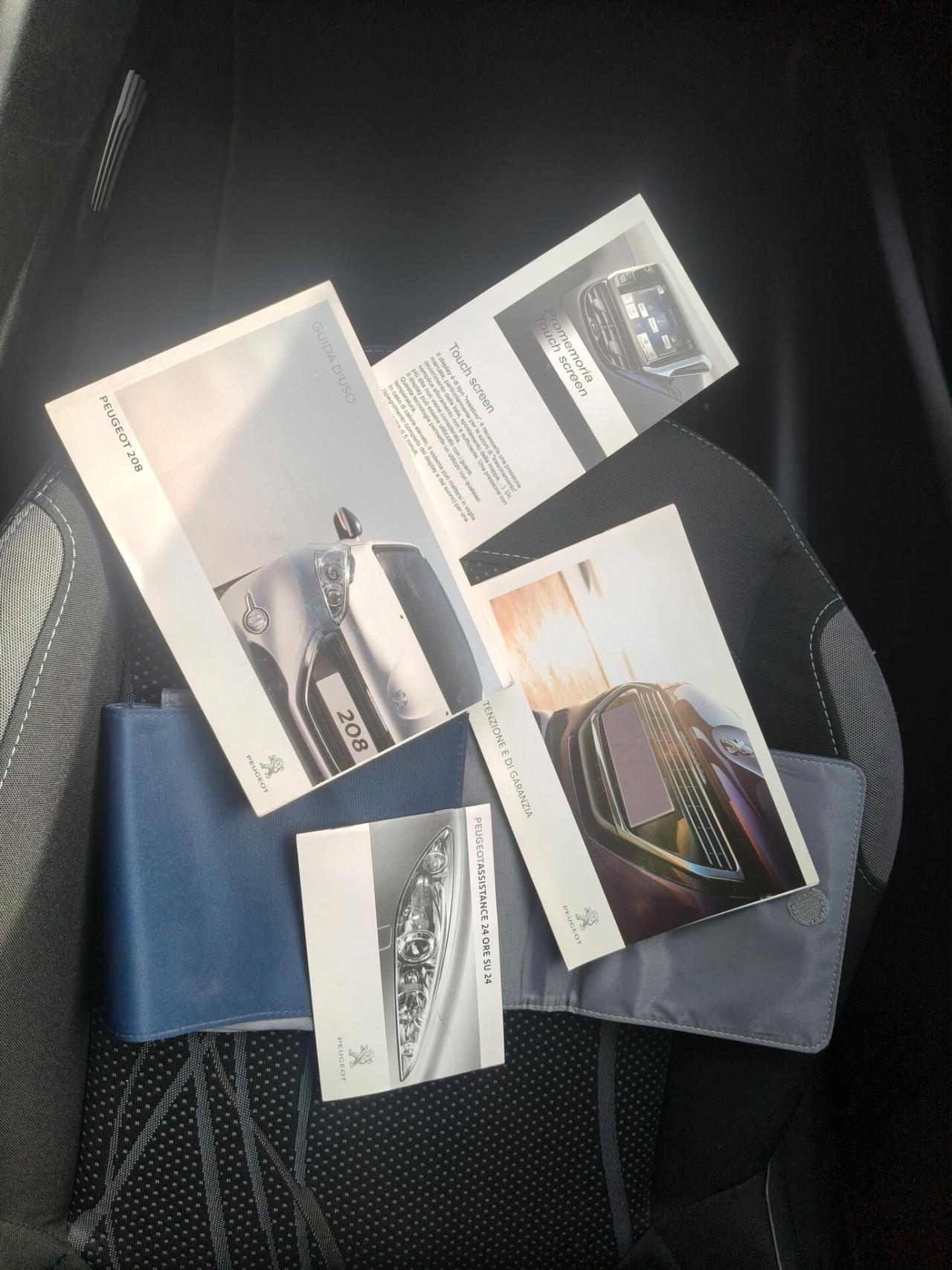 Peugeot 208 1.0 del 2013 SOLO 87.000 KM