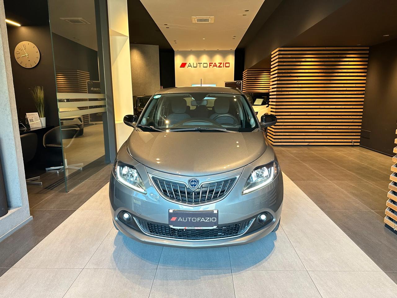 Lancia Ypsilon 1.0 FireFly 5 porte S&S Hybrid Gold Plus