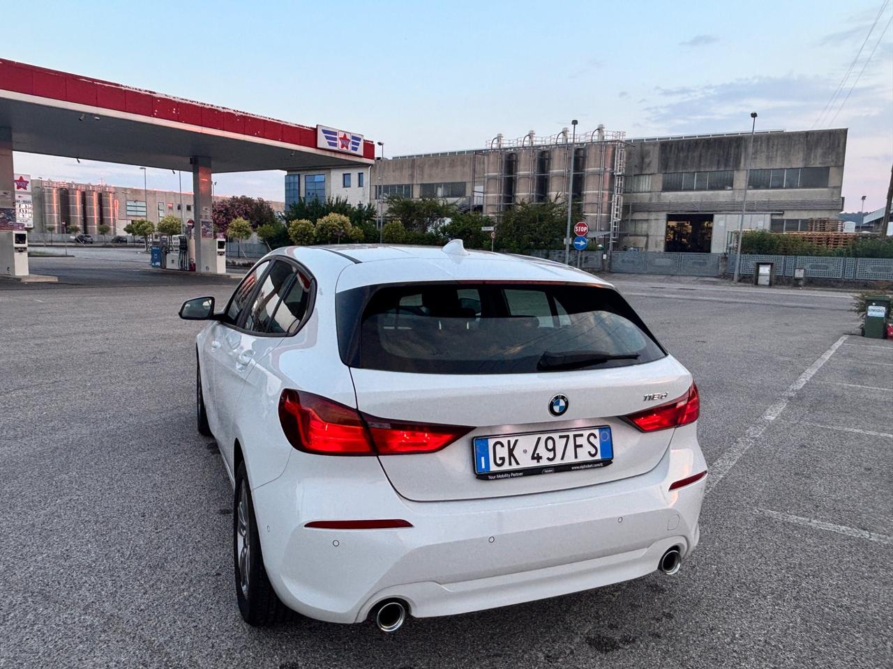 Bmw 118 118 d 5p. Business Advantage