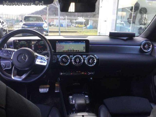MERCEDES-BENZ CLA 200 D 150cv Auto PREMIUM AMG - GA082GP