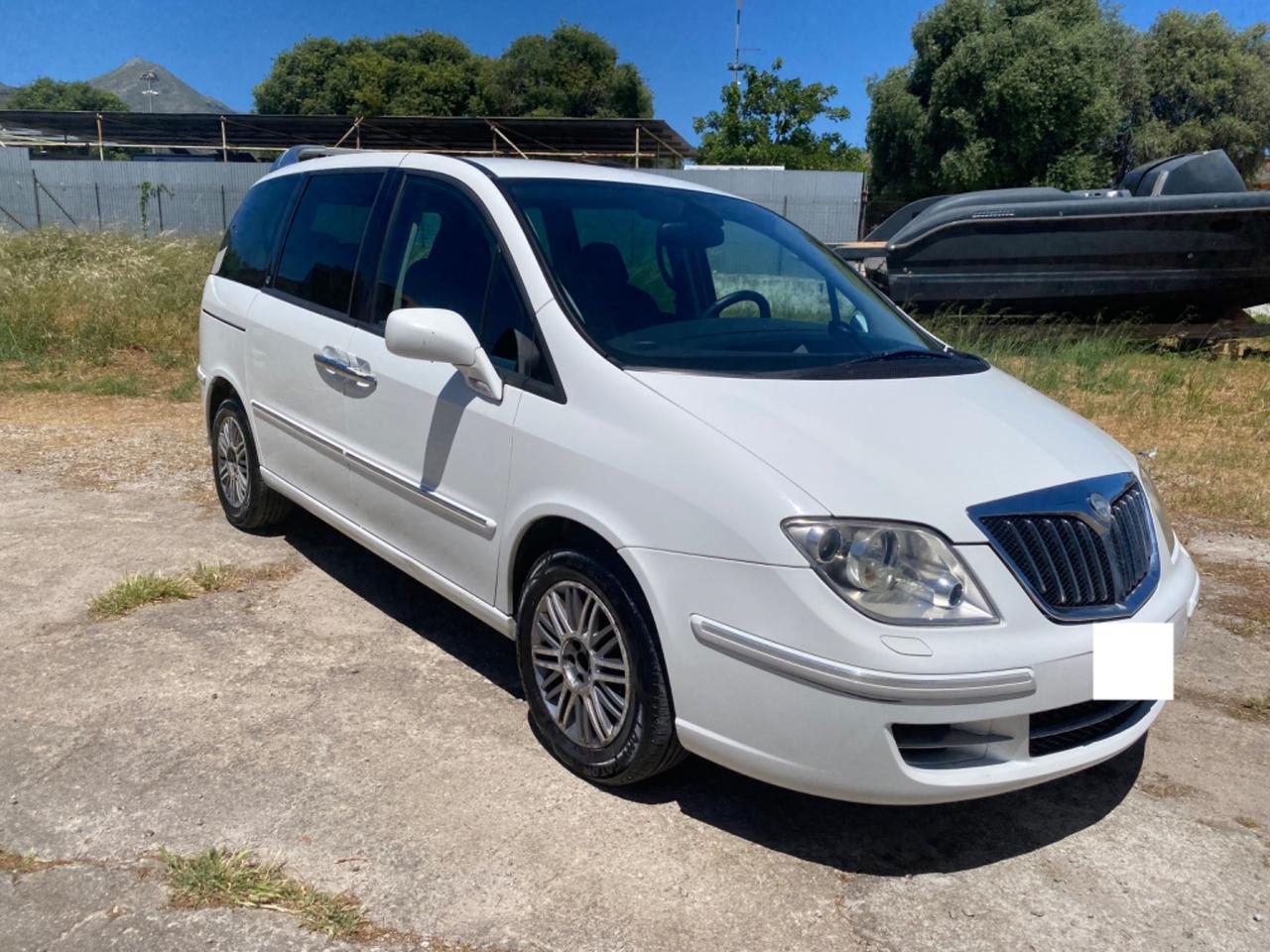 Lancia Phedra 2.0 MJT 136 CV Platino