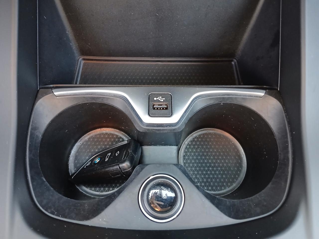 BMW 116 116i ADVANTAGE BENZ AUTO 2023