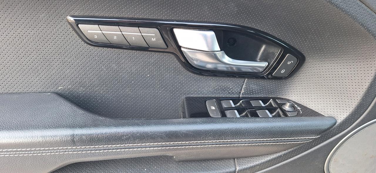 Land Rover Range Evoque 2.2 TD4 5p. Prestige