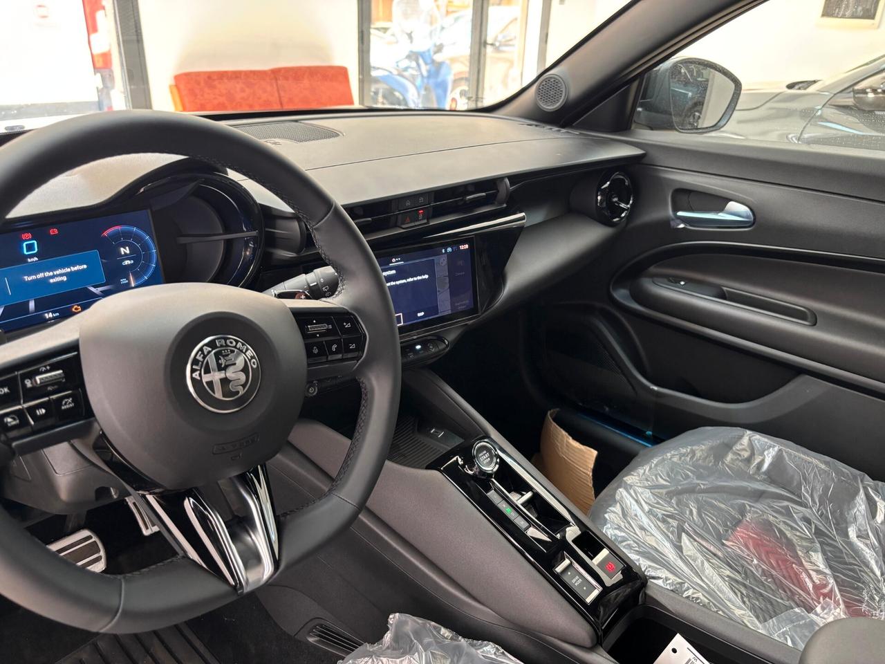 Alfa Romeo Junior 1.2 136 CV Hybrid eDCT6 Speciale KM0 Italiana
