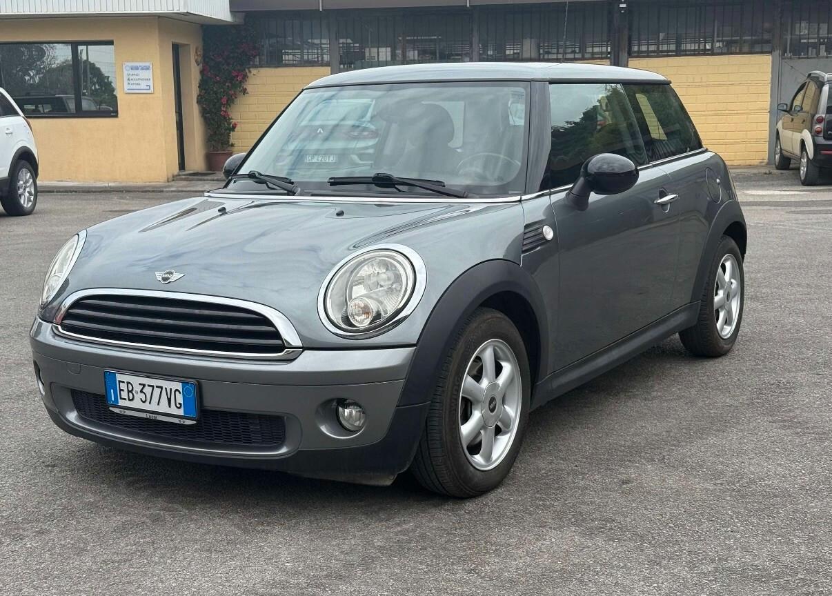 Mini 1.4 16V One (55kW)