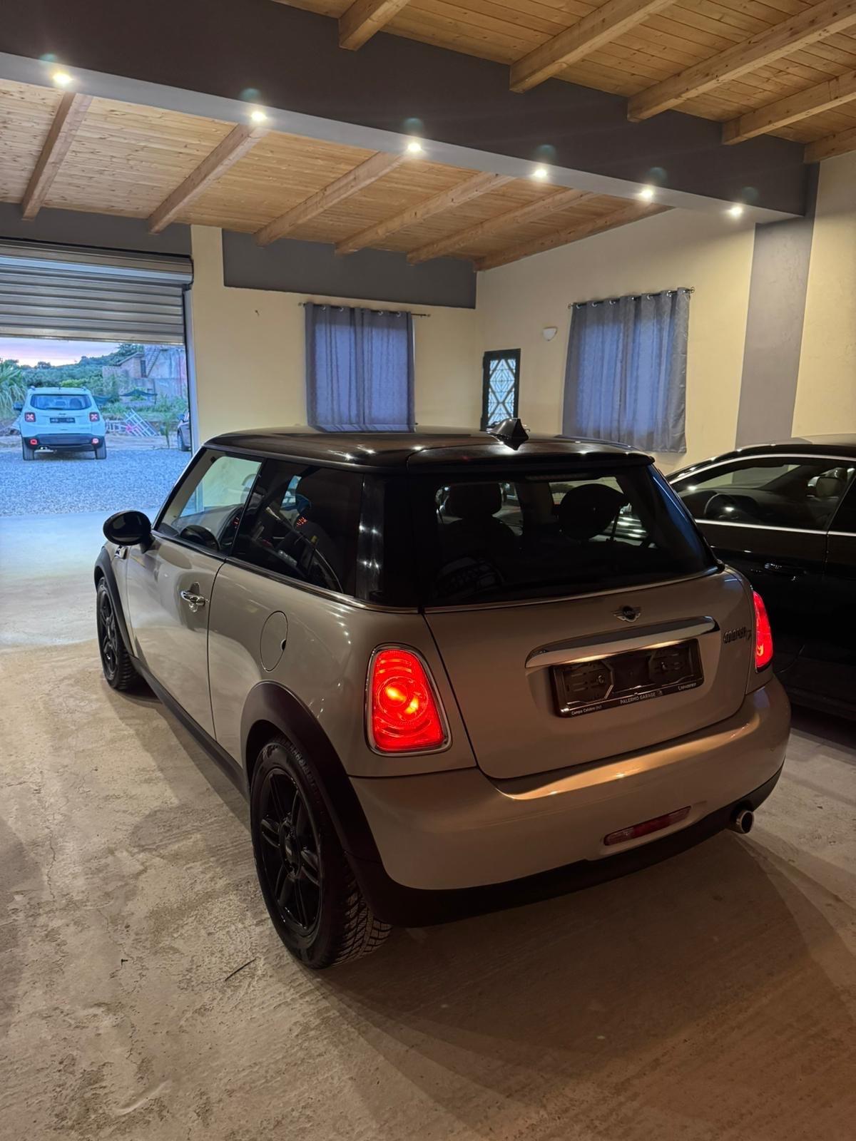 Mini 1.6 16V Cooper D