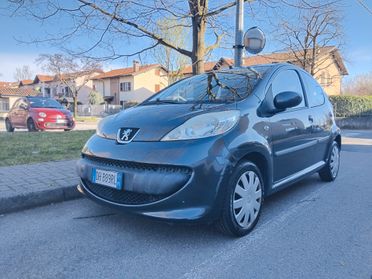 Peugeot 107 1.0 68CV 5p. Plaisir 2Tronic IDEALE PER NEO PATENTATI A SOLI 2.999 EURO