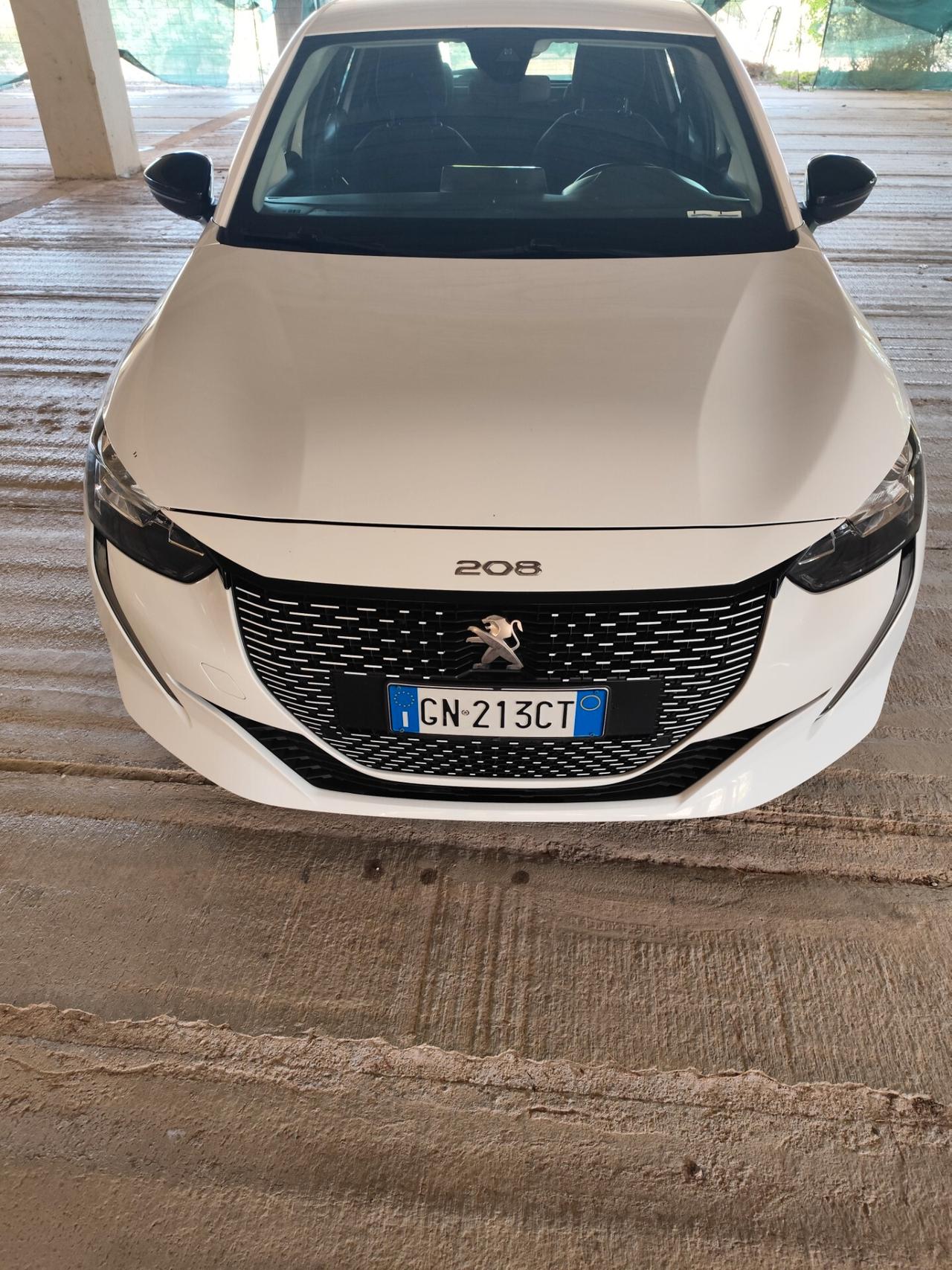 Peugeot 208 motore elettrico 156 CV 5 porte GT