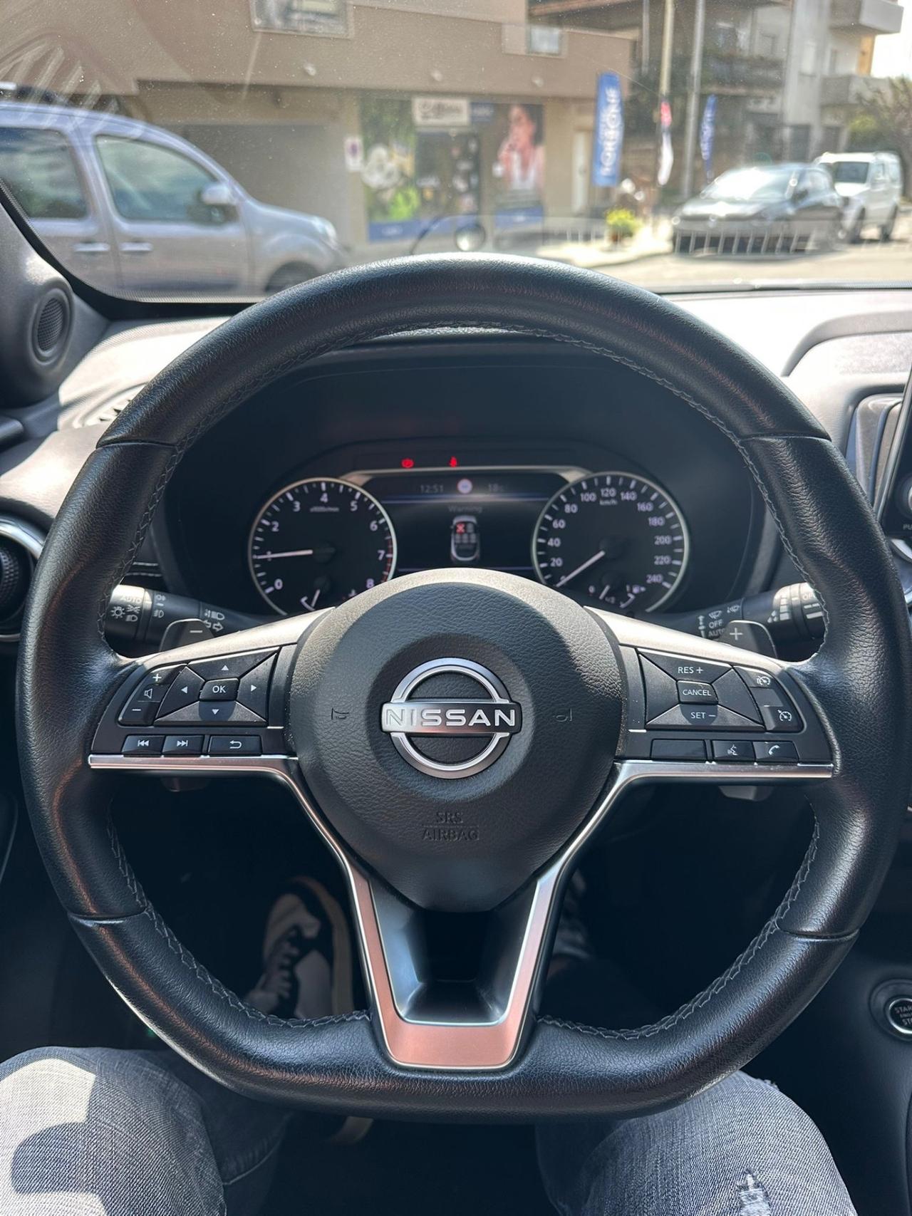 Nissan Juke 1.0 DIG-T 114 CV DCT N-Connecta