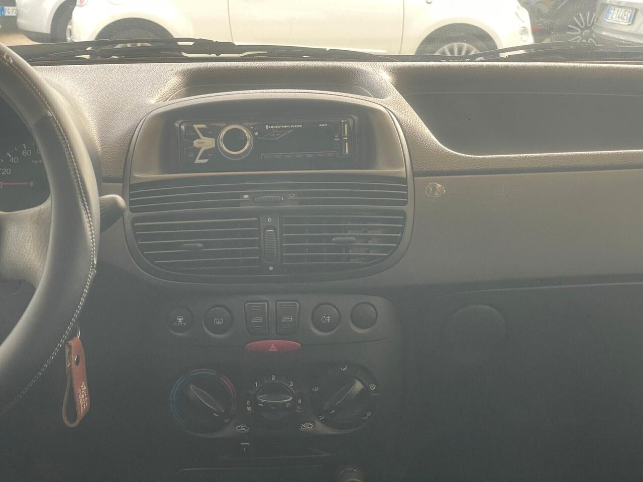 Fiat Punto 1.9 JTD 5 porte ELX