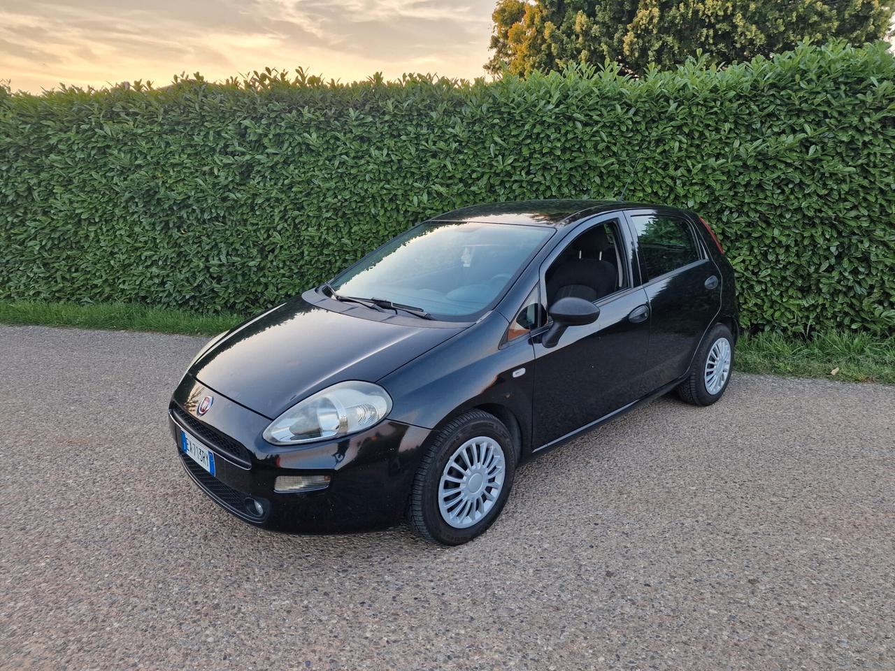 Fiat Punto 1.3 MJT 75cv 5p