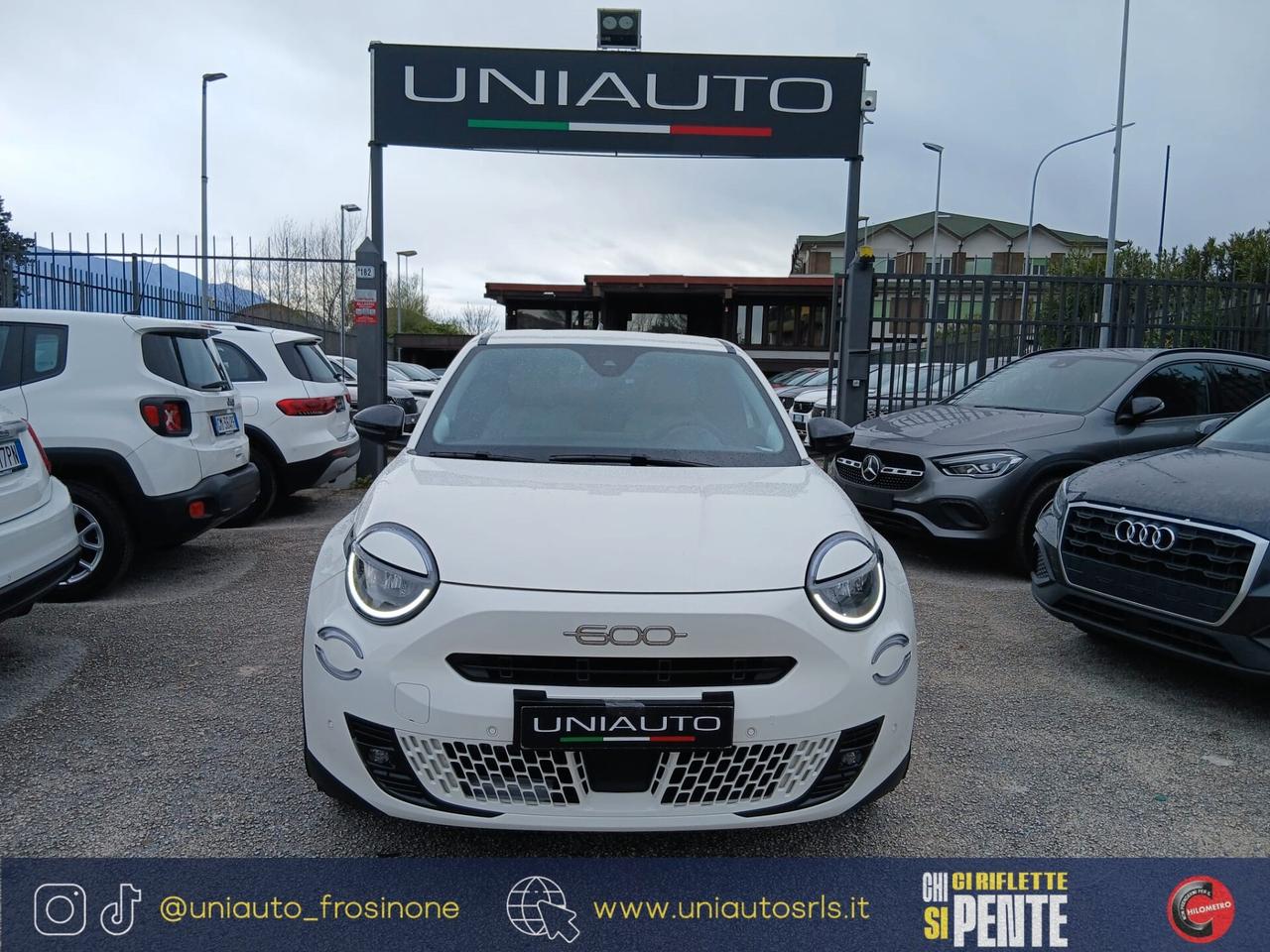 Fiat 600 Hybrid 110 CV DCT MHEV La Prima