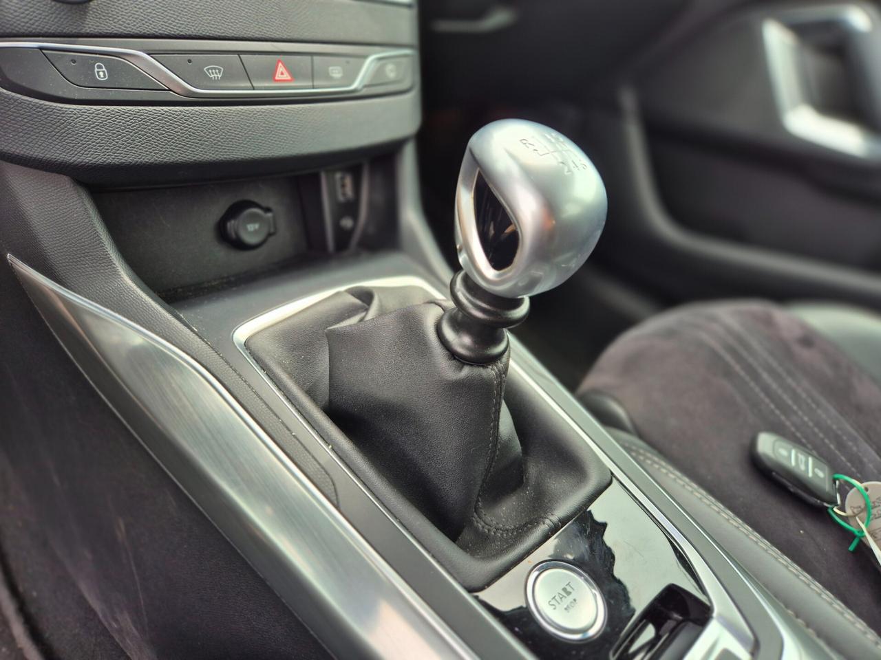 Peugeot 308 BlueHDi 120 S&S Allure Berlina