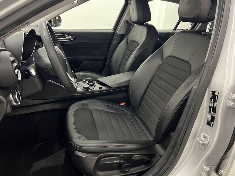 Alfa Romeo Giulia 2.2 Turbodiesel 150 CV AT8