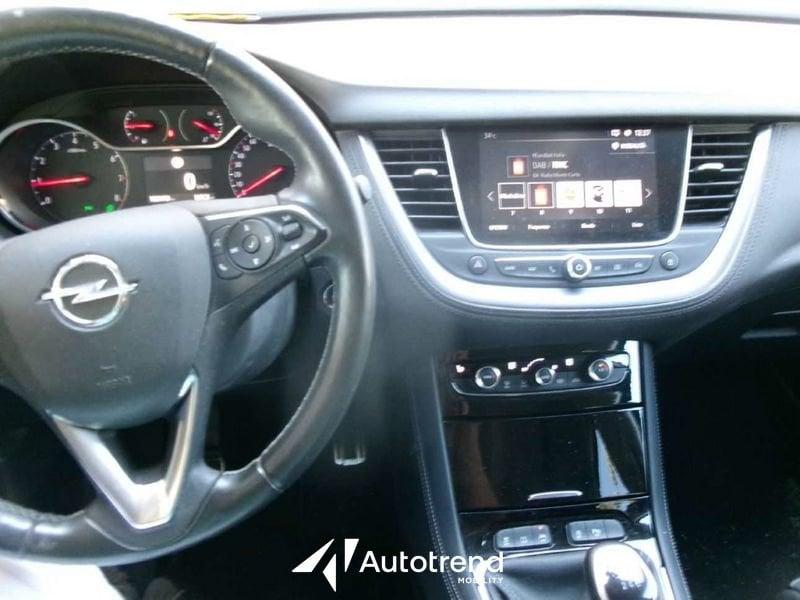 Opel Grandland X 1.5 diesel Ecotec 130 CV Ultimate NAVI LED S&S