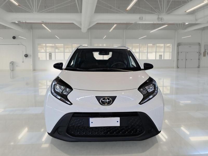 TOYOTA AYGO X 1.0B 72 CV ACTIVE S-CVT SUV