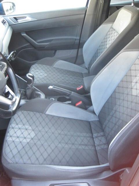 Volkswagen Polo 1.0 TSI R-Line