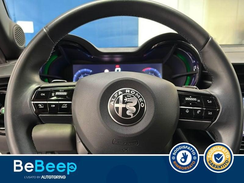 Alfa Romeo Junior 1.2 IBRIDA SPECIALE 145CV EDCT6