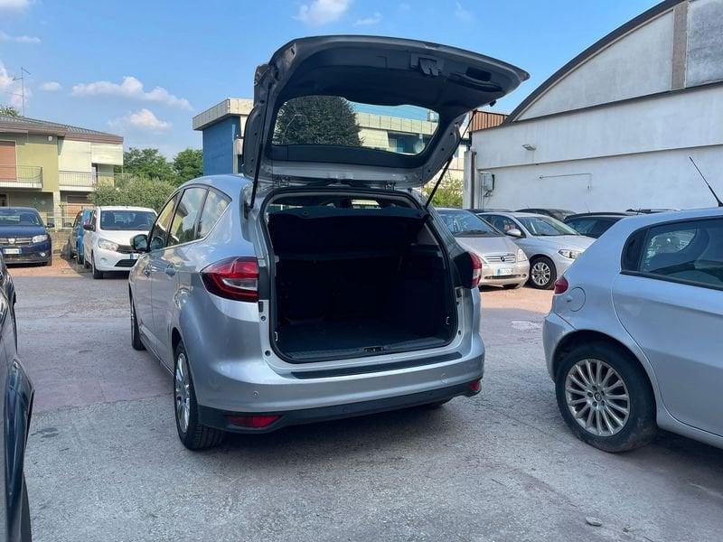 Ford C-Max C-Max Plus 1.6 TDCi 115CV - PREZZO PER COMMERCIANTI