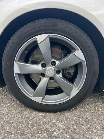 Audi A4 A4 IV 2007 Avant 2.0 tdie Ambiente Plus 136cv