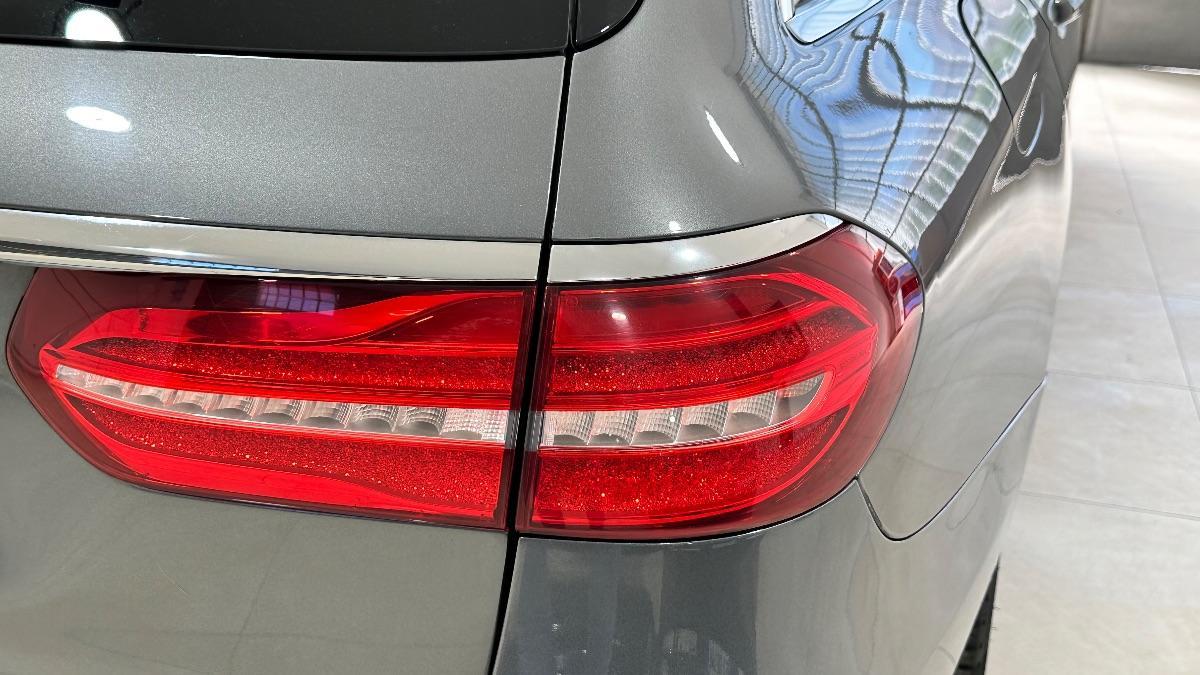 MERCEDES - Classe E Station Wagon - E 220d S.W. Auto Premium