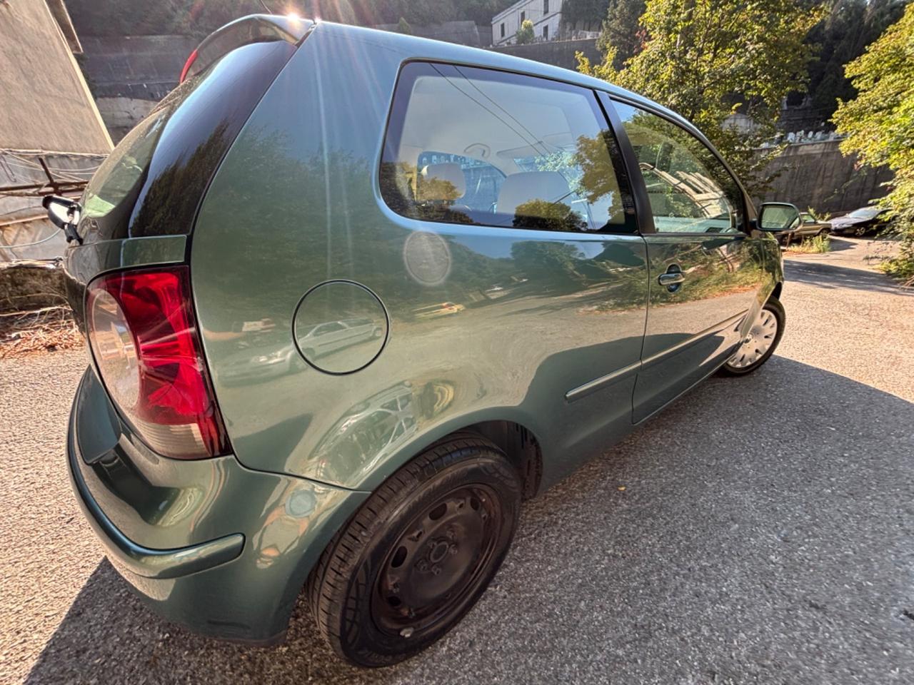 Volkswagen Polo 1.2/64CV 12V 3p. Trendline