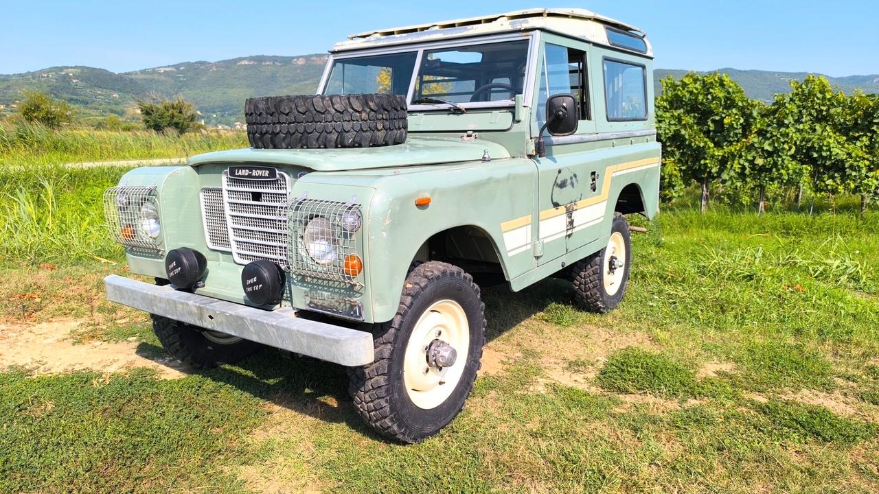 Land Rover Series 88" benzina