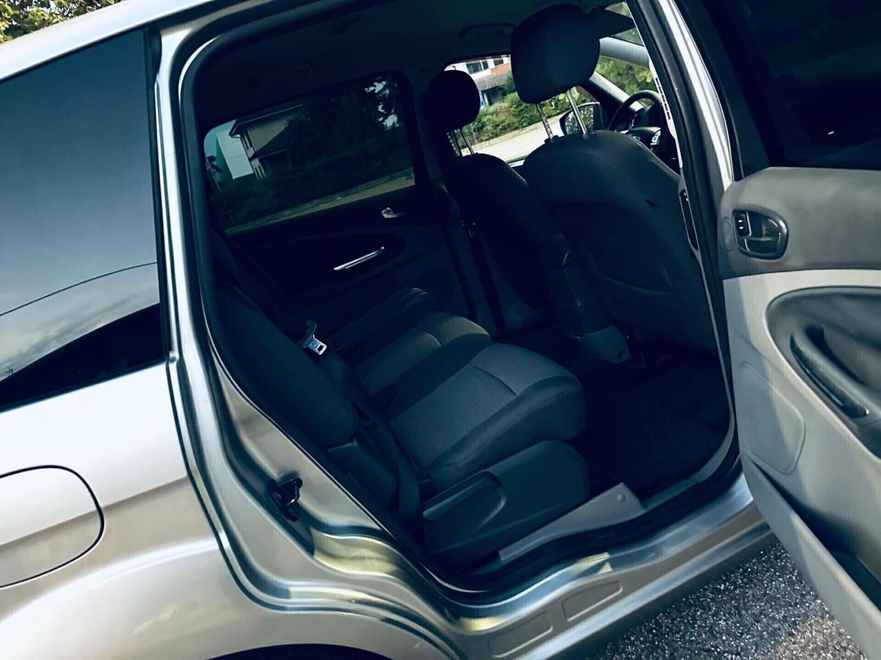 Ford S-Max 2.0 TDCi 140CV Titanium DPF