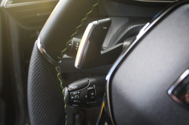 PEUGEOT 2008 Hybrid 145 GT KM ZERO
