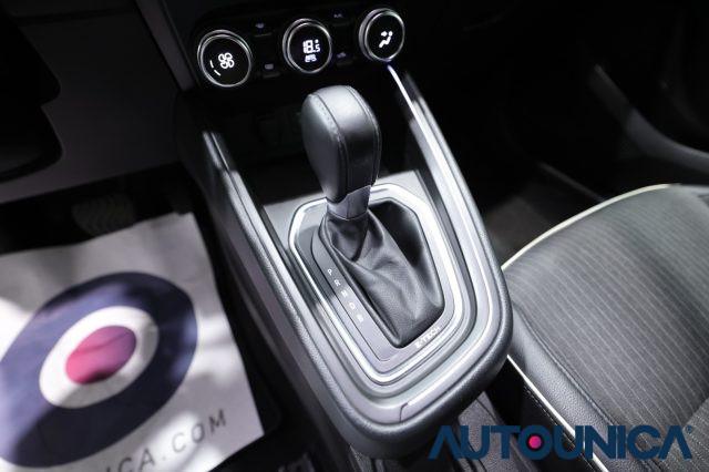 RENAULT Clio FULL HYBRID E-TECH 140 CV AUTOMATICA