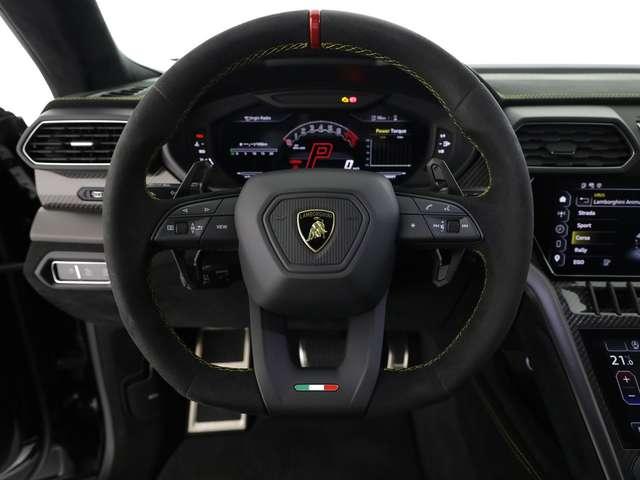 Lamborghini Urus 4.0 v8 performante auto