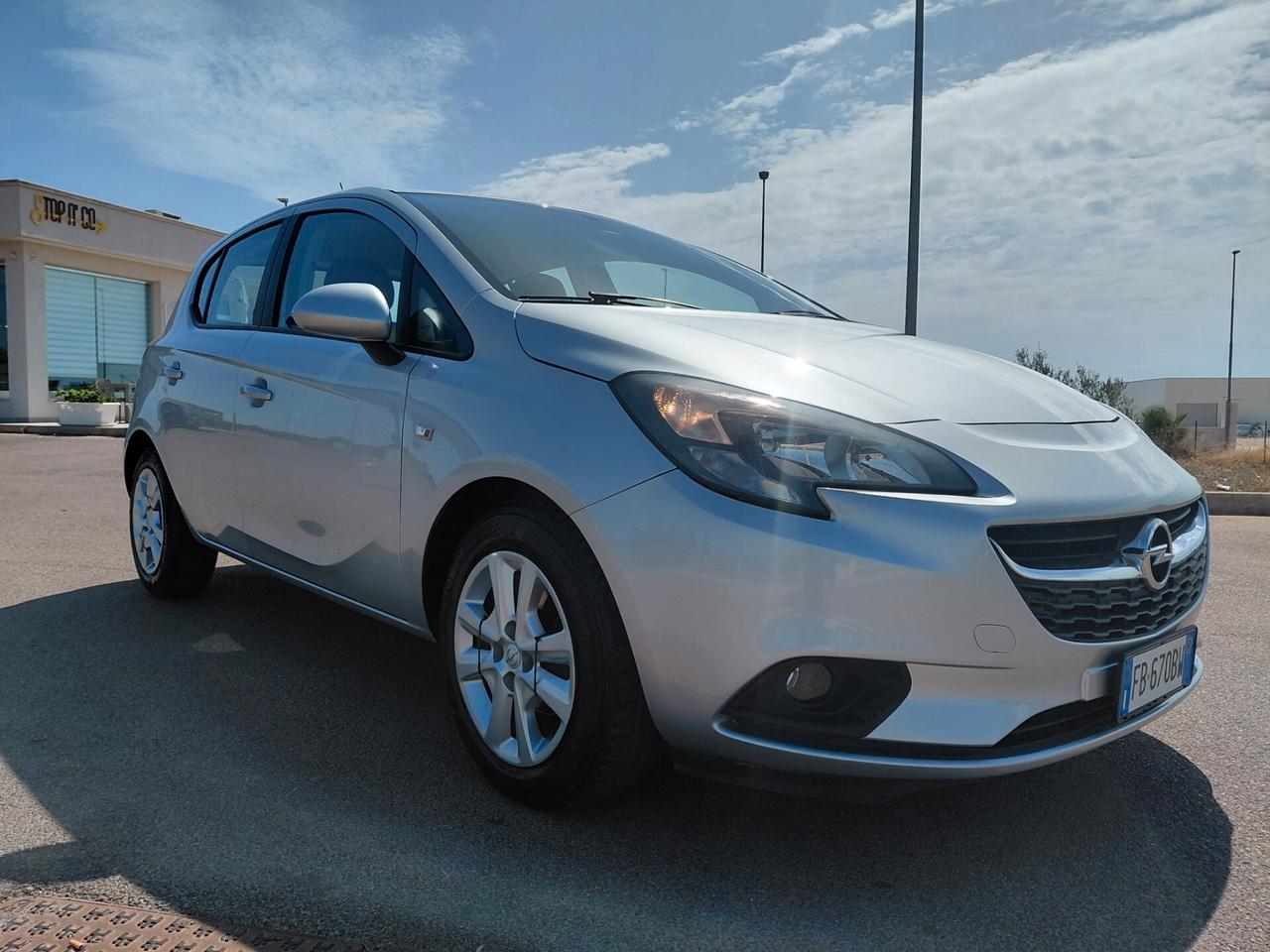 Opel Corsa 1.4 90CV GPL Tech 5 porte Cosmo