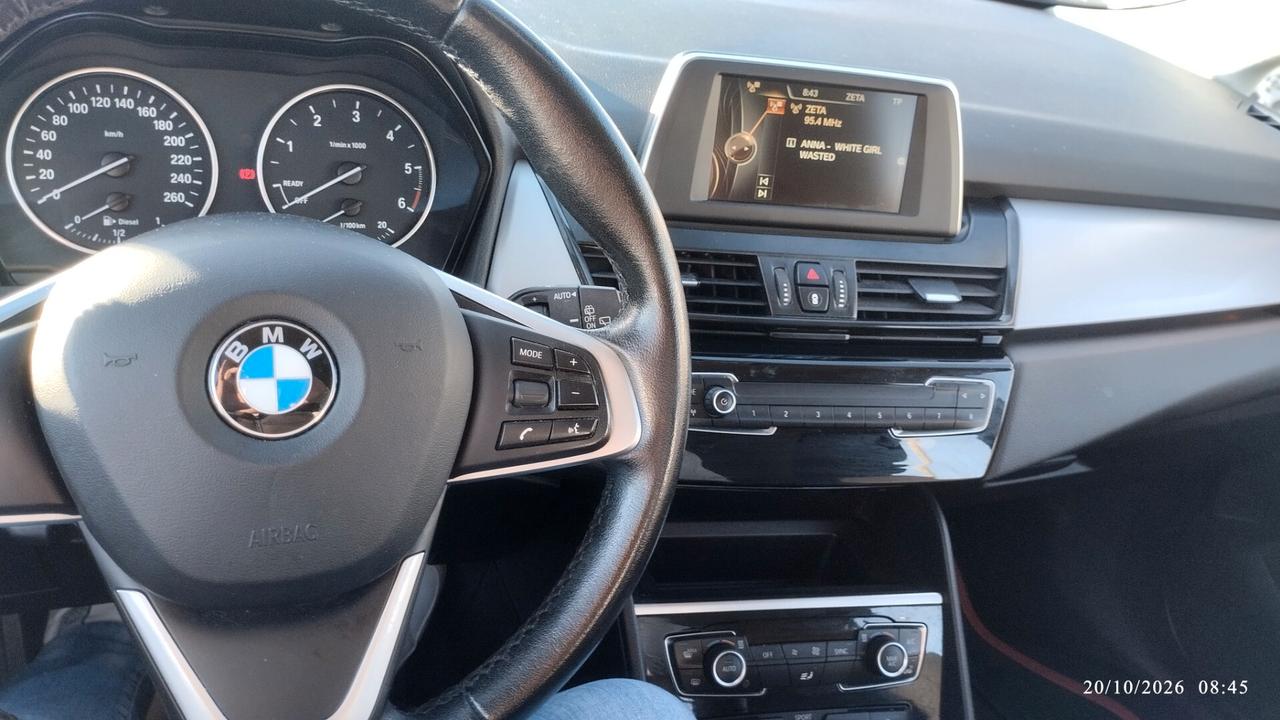 Bmw 2er Active Tourer 214d Luxury