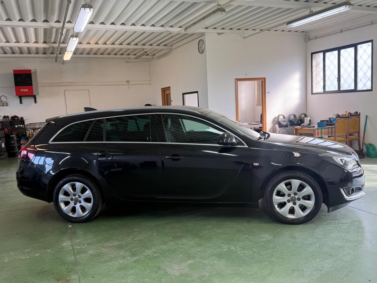 Opel Insignia 1.6 CDTI 136CV Sports Tourer aut. Cosmo