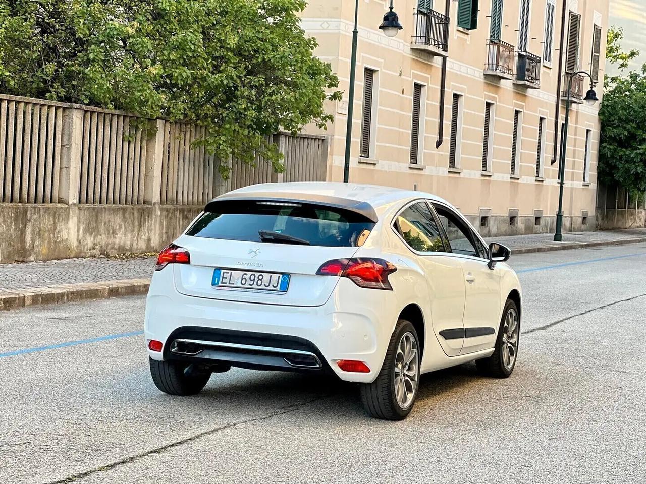 DS Automobiles DS 4 1.6 VTi Benz 120cv So Chic