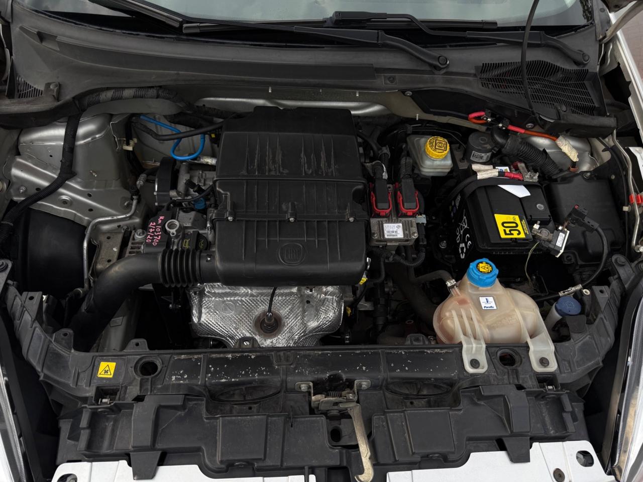 Fiat Punto Evo 1.4 5 porte S&S Dualogic Dynamic