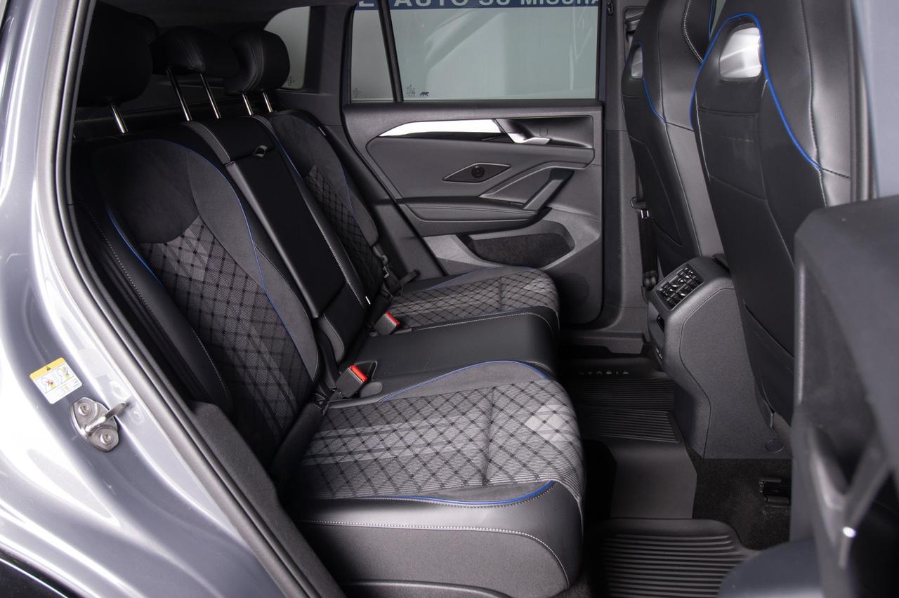 Volkswagen Tiguan 2.0 Tdi Dsg 4motion R-line 193 Cv Gancio Traino