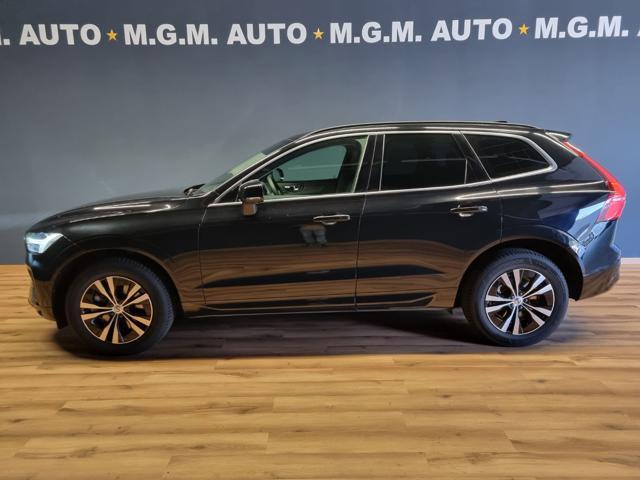 VOLVO XC60 B5 (d) AWD Geartronic Momentum Pro