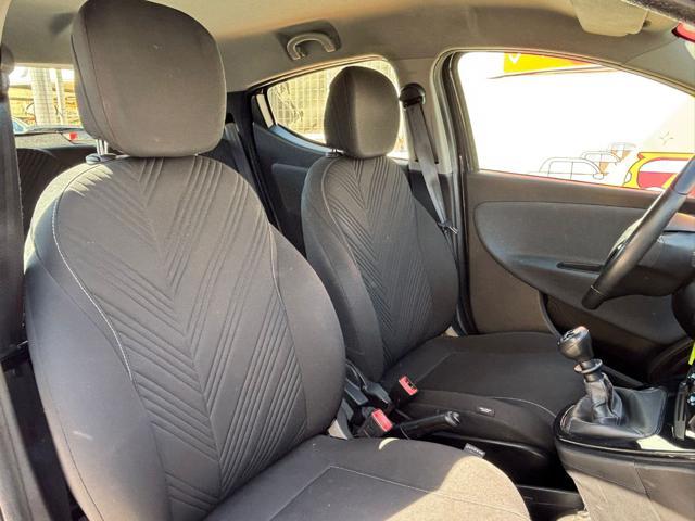 LANCIA Ypsilon 1.0 FireFly 5 porte S&S Hybrid Ecochic Gold