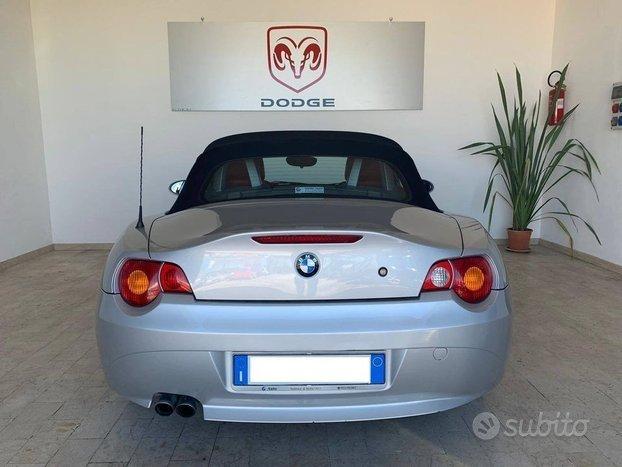 BMW Z4 2.5i (E85) - 2004