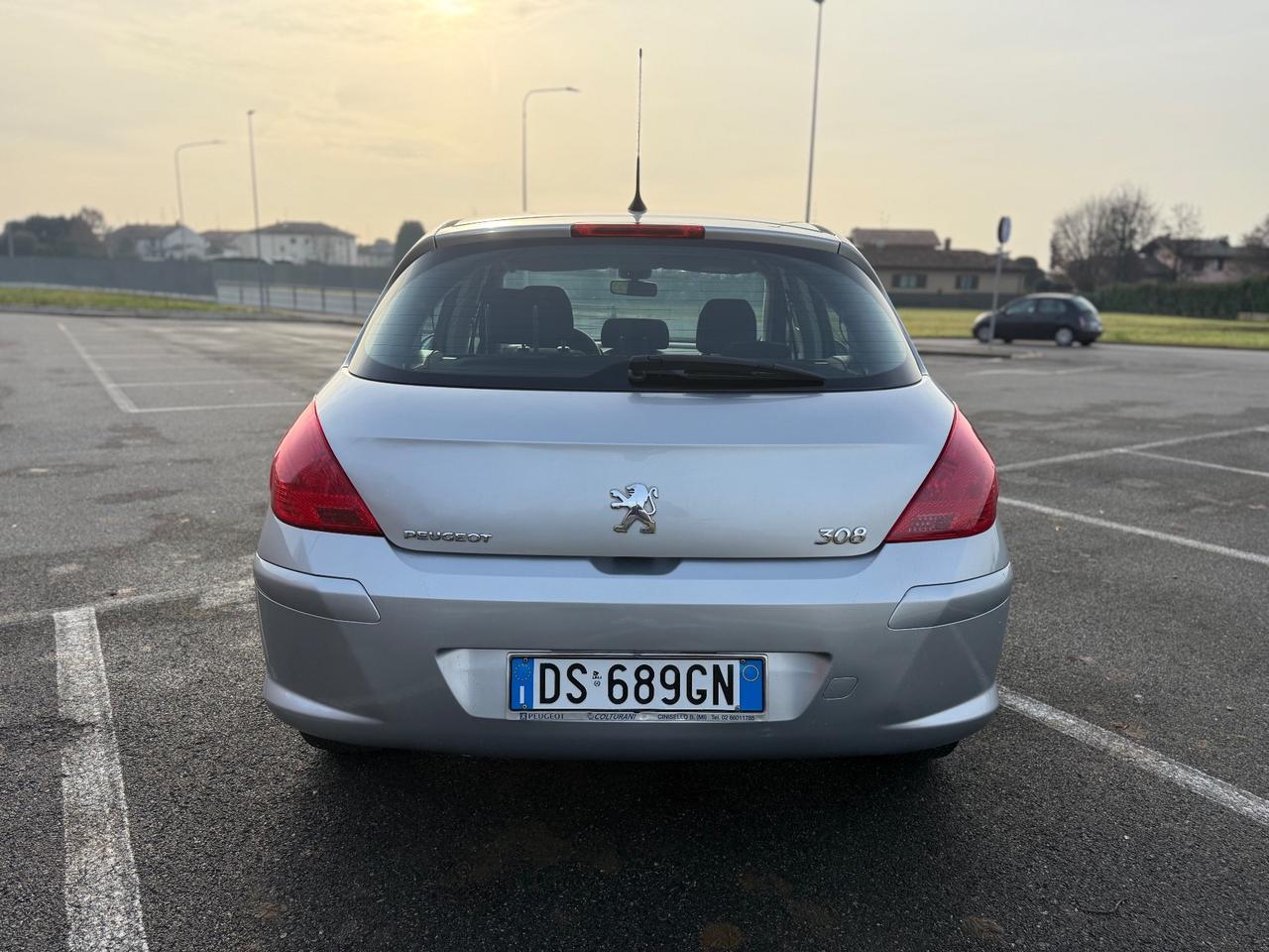 Peugeot 308 1.6 VTi 120CV 5p. Tecno