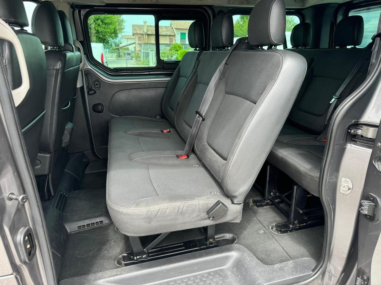 Renault Trafic 9 POSTI 1.6 dCi 125 CV