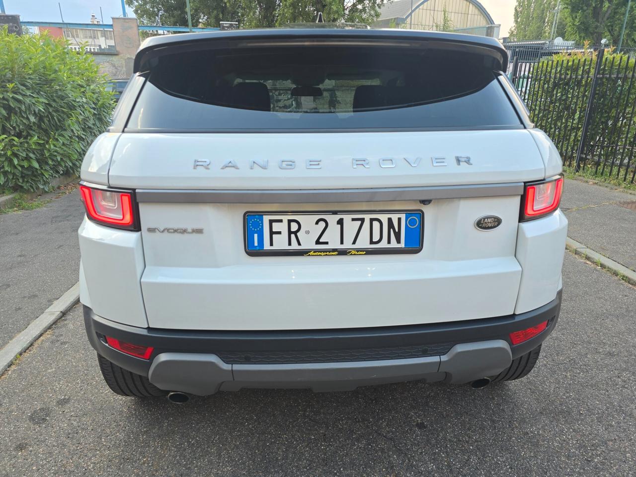 RANGE ROVER Evoque SE Dynamic 4WD 2.0 td4 Auto.