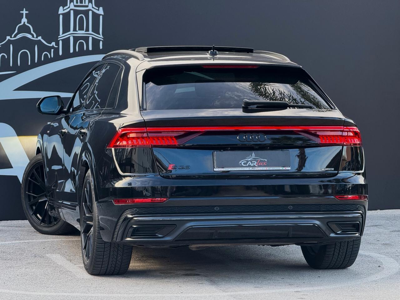 Audi Q8 50 TDI Quattro 286CV CARBONIO TETTO