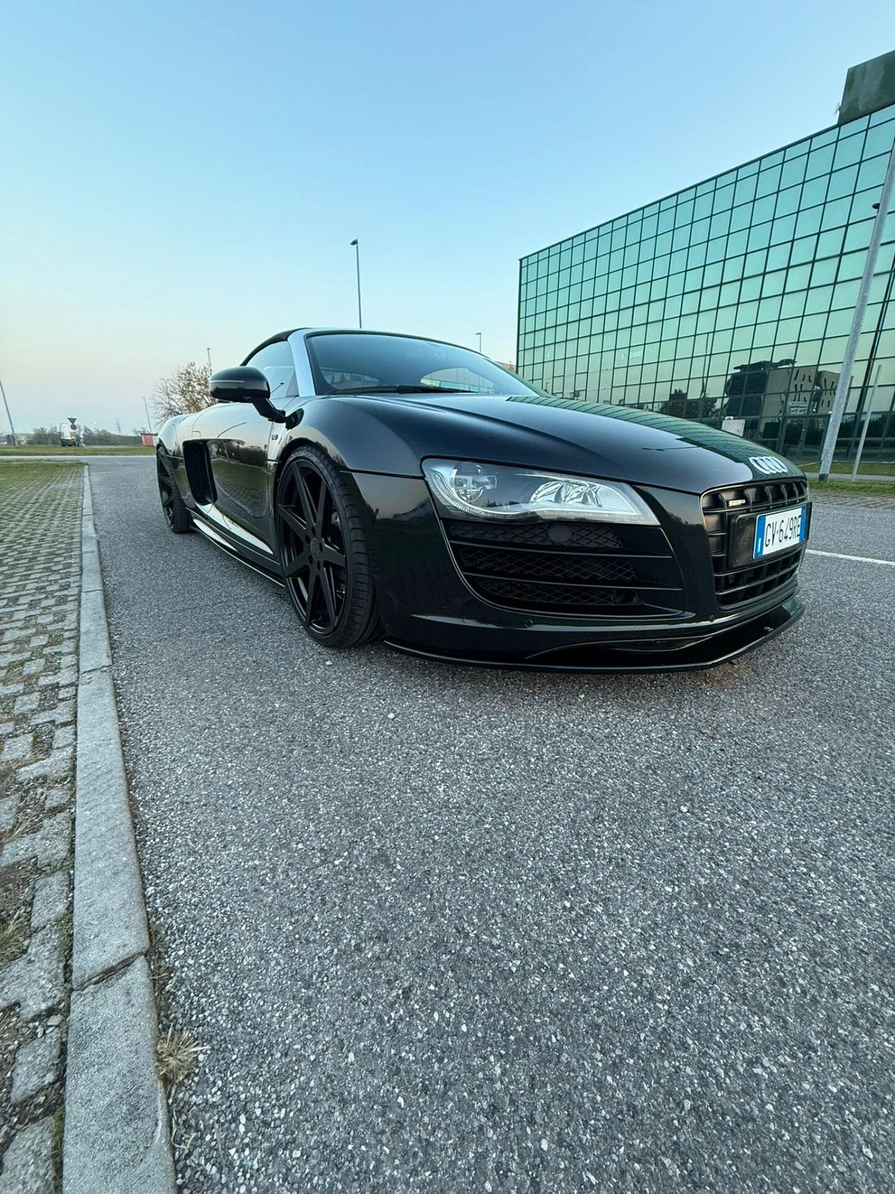 Audi R8 Spyder 5.2 V10 FSI quattro